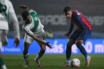 San Lorenzo empató con Banfield y es uno de los tres punteros