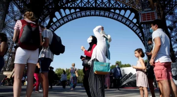 Reabrió al público la Torre Eiffel, tras 104 días cerrada por la cuarentena