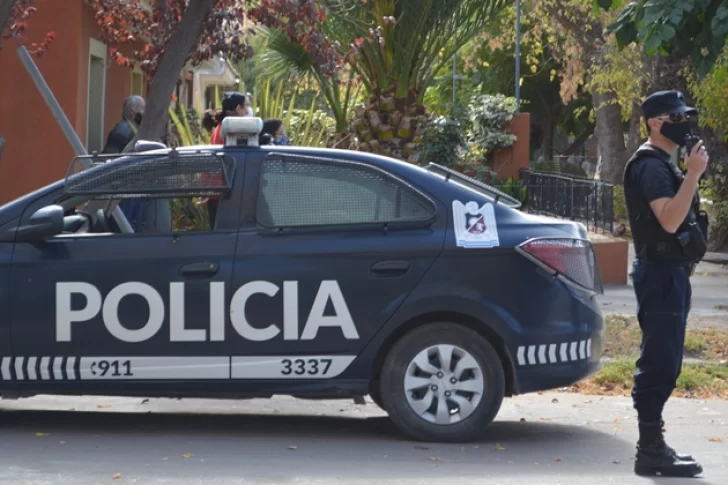 Un hombre fue a regar una finca, le cayó un rayo y murió