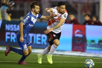 En un polémico partido, Vélez se hizo fuerte en el Monumental y le ganó a River