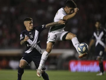 Banfield se aprovechó de Independiente y cosechó tres puntos