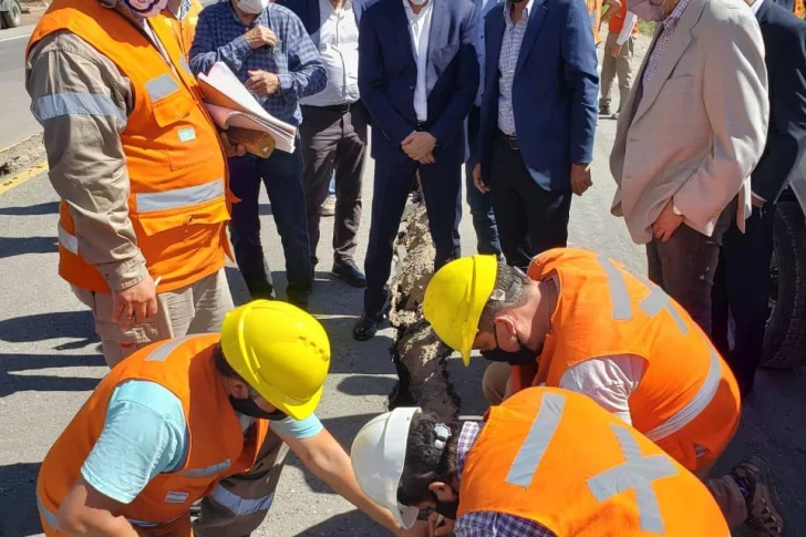 El Ministro de Obras llegó a San Juan para conocer los daños que dejó el sismo