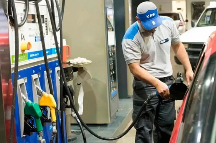 YPF aumentará los combustibles un 15% más impuestos en los próximos 3 meses