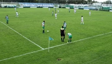 Desamparados estuvo muy cerca de ganar pero tuvo que conformarse con un empate