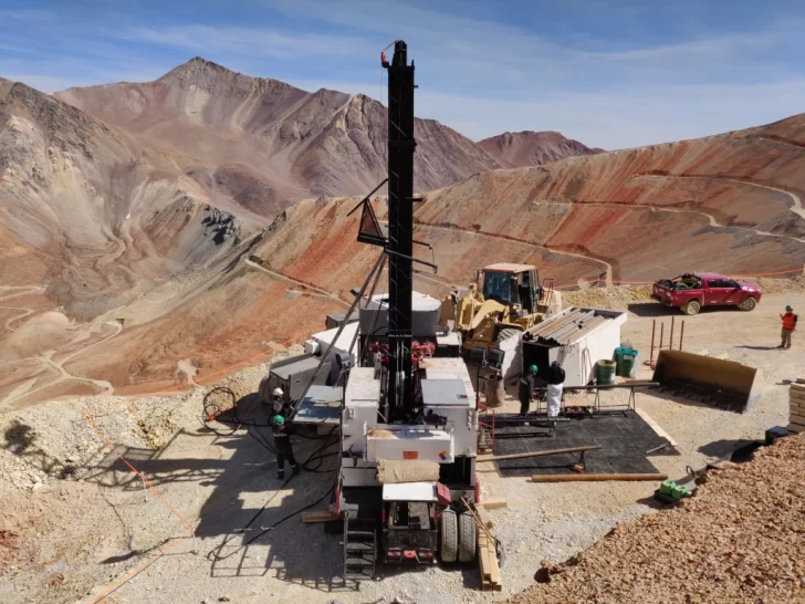 La industria del cobre planteó necesidades e hizo promesas