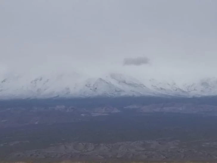 Primer “alerta naranja” de la temporada por nevadas en la cordillera: qué se espera