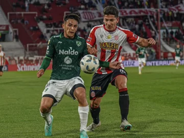 Con Francisco Álvarez de titular, Barracas lo buscó pero no pudo ante Sarmiento