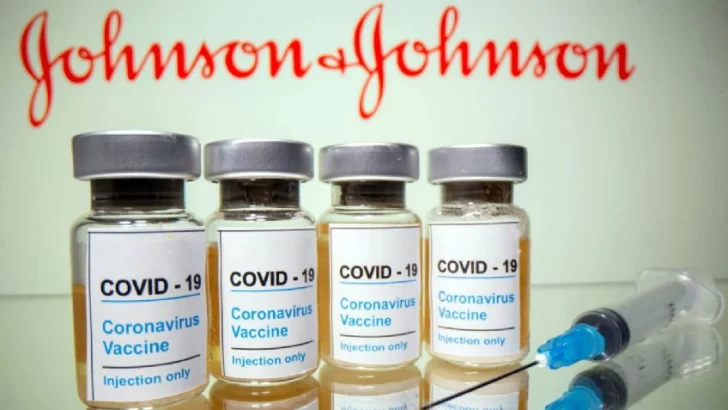 Se arruinan 15 millones de vacunas de Johnson & Johnson por un error humano