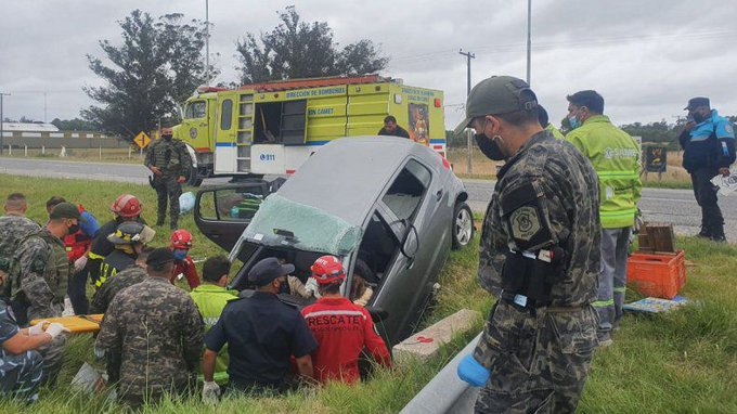 Murieron dos mujeres tras despistarse su auto en la ruta 2, a diez kilómetros de Mar del Plata