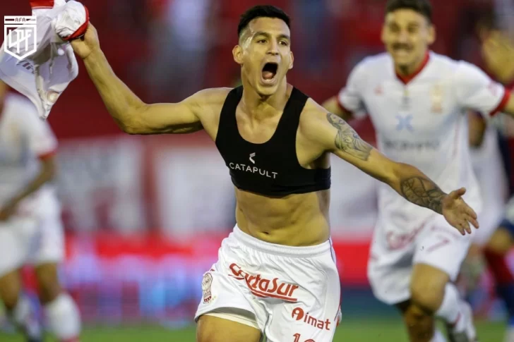 Huracán ganó el clásico y hundió a San Lorenzo