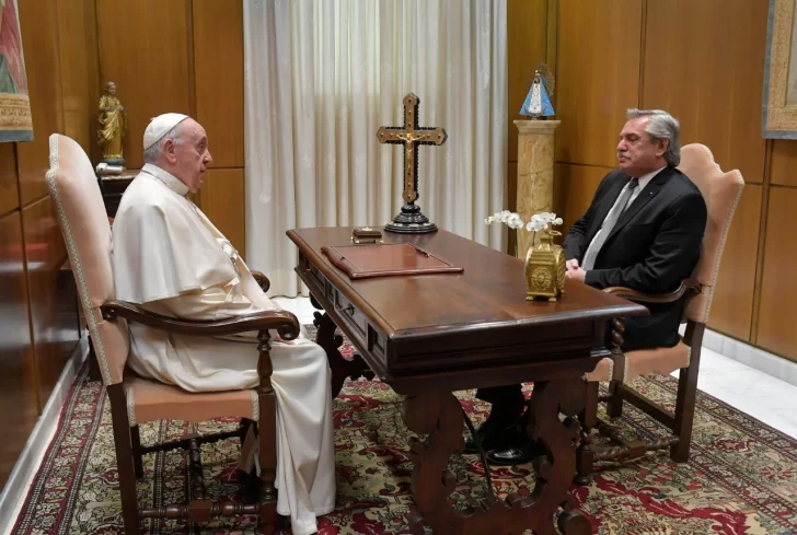 Alberto Fernández se reunió poco más de media hora con el papa Francisco