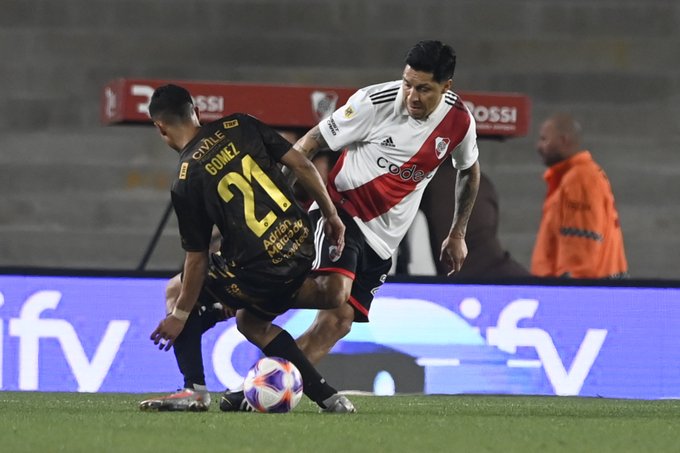 River venció a Platense en un duro encuentro y clasificó a la próxima Libertadores