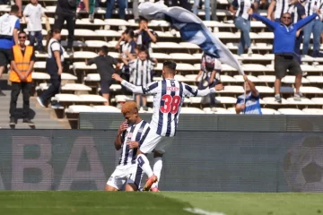 Talleres aprovechó sus chances y se quedó con un claro triunfo ante Godoy Cruz