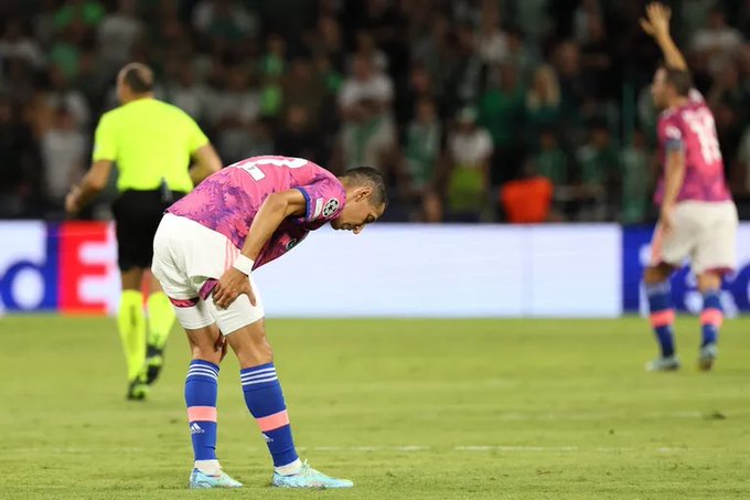 Ángel Di María salió lesionado en el partido de Juventus y encendió las alarmas en la Selección