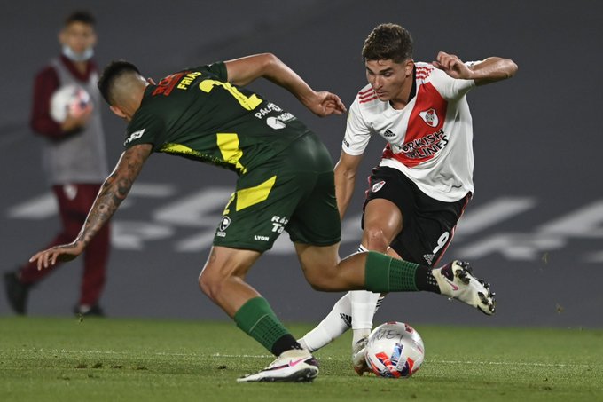 El campeón River recibió un cachetazo de Defensa en la despedida de Ponzio