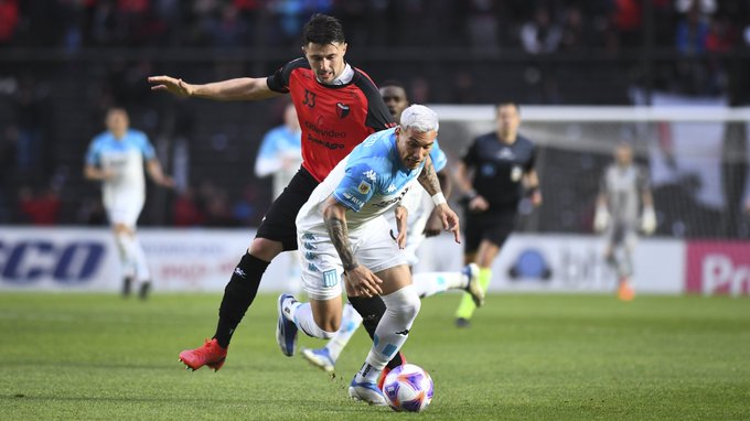 Racing venció a Colón en Santa Fe y sigue acechando a Boca