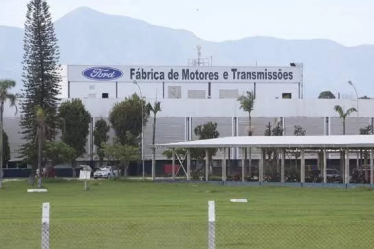 Ford cierra sus fábricas en Brasil e importará autos desde Argentina y Uruguay