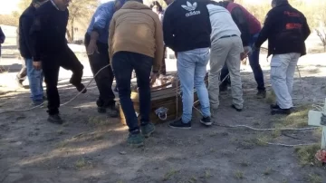 Una renuncia y una suspensión tras el escándalo en el cementerio de Ullum