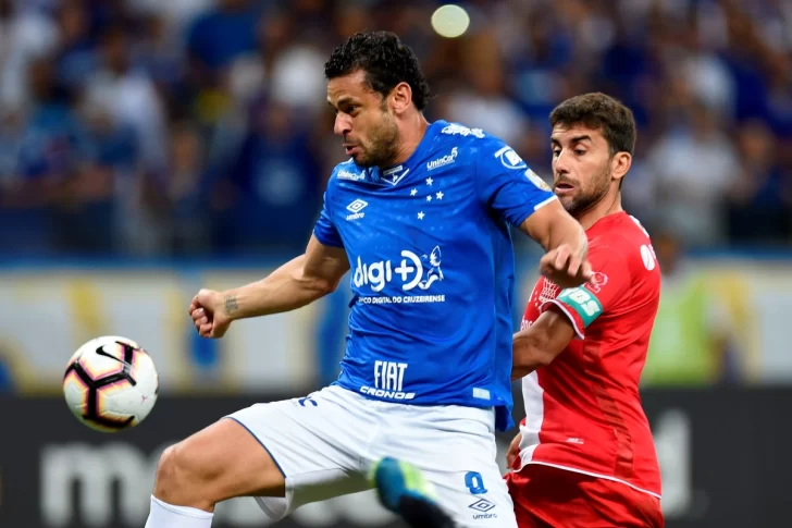 Copa Libertadores: un Cruzeiro intratable goleó a Huracán