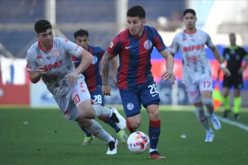 Unión amargó sobre el final a San Lorenzo en el Nuevo Gasómetro