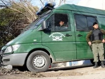 Cazaba animales en la montaña y lo detuvieron por tenencia ilegítima de arma de fuego