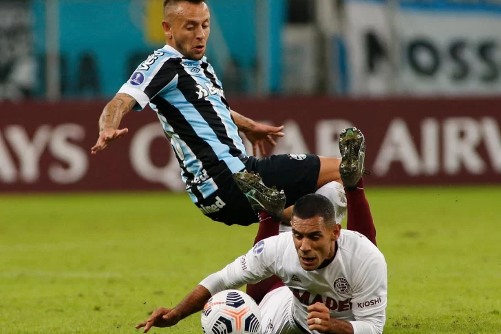 Lanús cayó en su visita a Gremio y quedó al borde de la eliminación