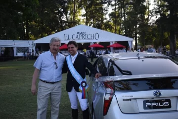 Maximiliano Turcumán ganó otro prestigioso torneo de hipismo