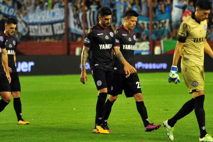 Lanús fue superado por Gremio y se quedó en las puertas de la gloria