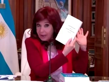 “Toneladas de mentiras”: Cristina Kirchner volvió a cargar contra los fiscales Luciani y Mola