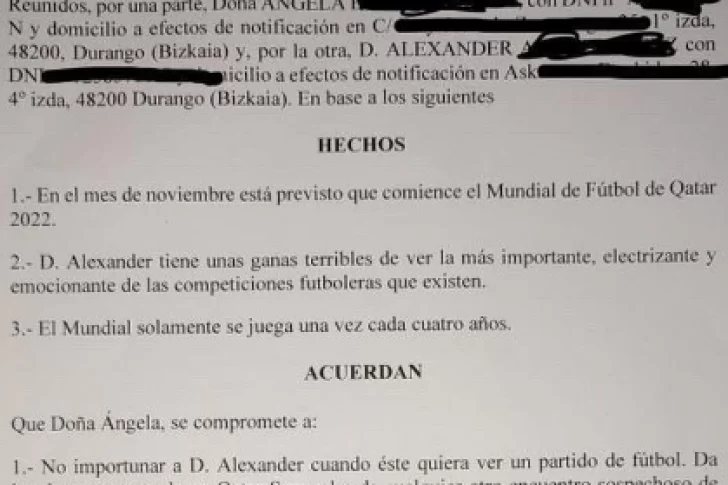 Le hizo firmar un contrato a su esposa para poder ver el Mundial sin interrupciones