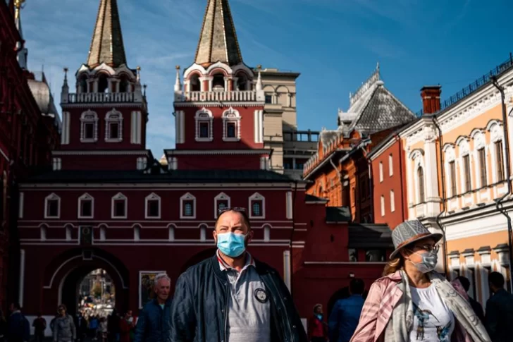 Rusia registra un récord de contagios diarios de coronavirus