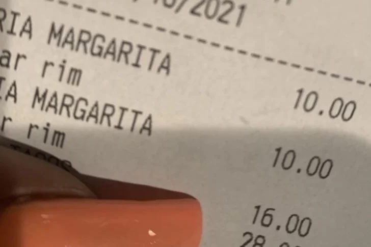 La indignación de una mujer por el comentario que recibió en el ticket