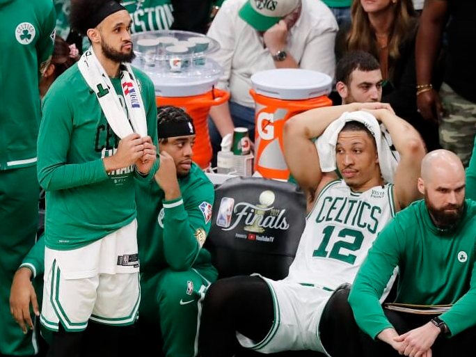 Se tatuó a los Celtics campeón y el equipo terminó perdiendo