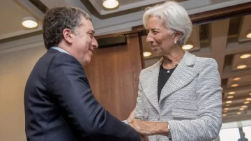 La Misión del FMI aprobó segunda revisión de la Argentina