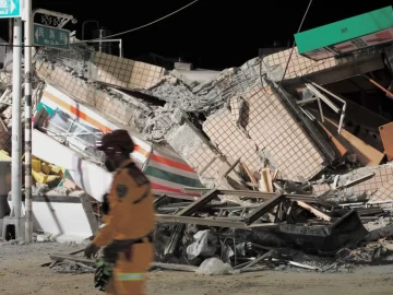 [VIDEOS] Las impactantes imágenes del terremoto en Taiwán que dejó un muerto