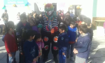 Radio Sarmiento festejó el Día del Niño junto a 200 chicos