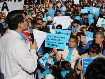 Pablo Antequeda: “Llenaremos la cárcel de médicos si es necesario”