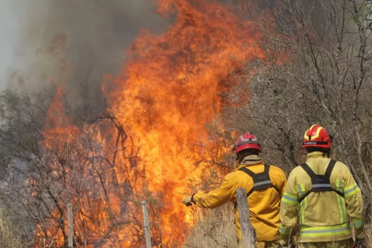 Murió un joven y ya son tres las víctimas fatales por los incendios en Córdoba