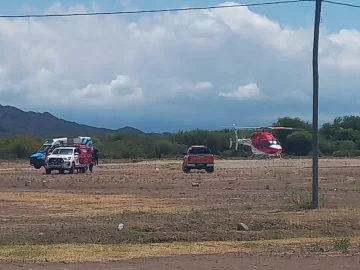 Se incendió una casa en Valle Fértil: una nena, trasladada en vuelo sanitario con graves quemaduras