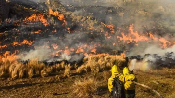 Continúan activos los focos de incendios en Jujuy, La Pampa, San Luis y Córdoba