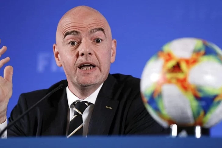 Infantino: “Jugaremos cuando podamos jugar, puede ser julio o agosto”