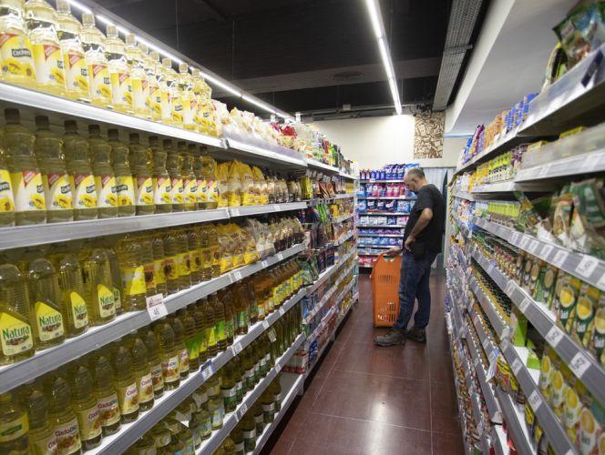 Las ventas en los supermercados subieron en diciembre 2,6% interanual