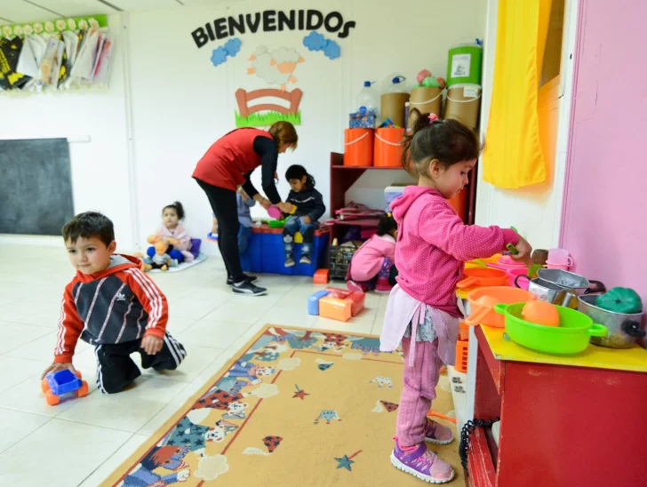 Buscan que vuelvan a funcionar los jardines maternales para niños que sus padres trabajen