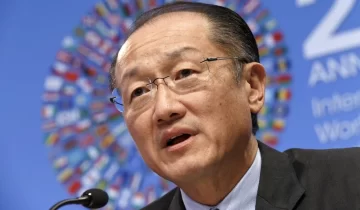 Jim Yong Kim renunció a la presidencia del Banco Mundial