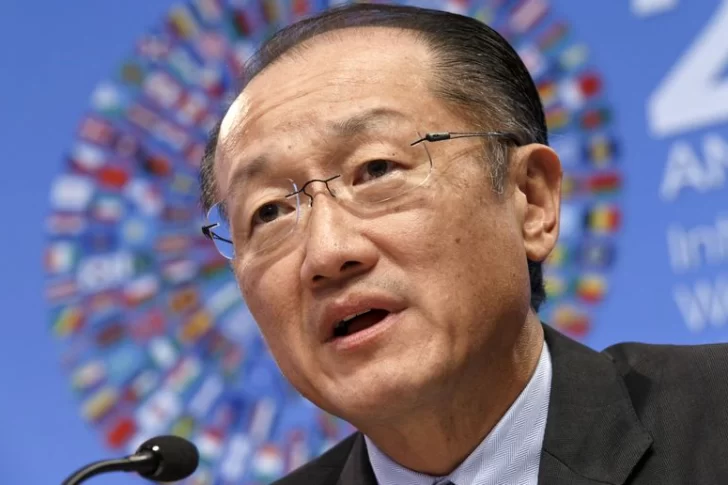 Jim Yong Kim renunció a la presidencia del Banco Mundial