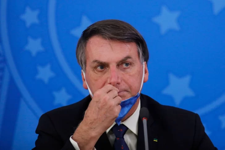 Las recomendaciones de Bolsonaro para ser “inmune” al coronavirus
