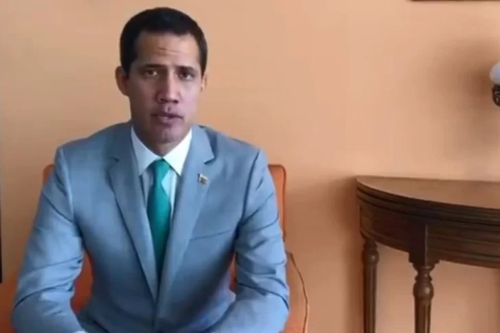 Guaidó grabó un video desde la embajada argentina en Venezuela para agradecerle a Macri