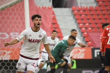 Lanús le ganó a Independiente y es el único puntero