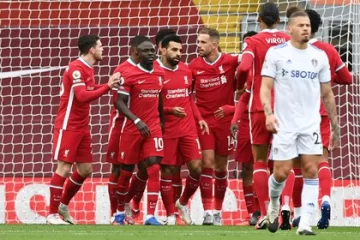 El Leeds de Bielsa cayó 4 a 3 en un partidazo frente al Liverpool