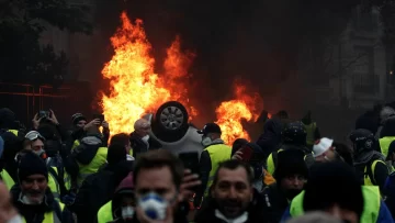 Casi 150 detenidos en París por los disturbios tras la derrota del PSG en la Champions